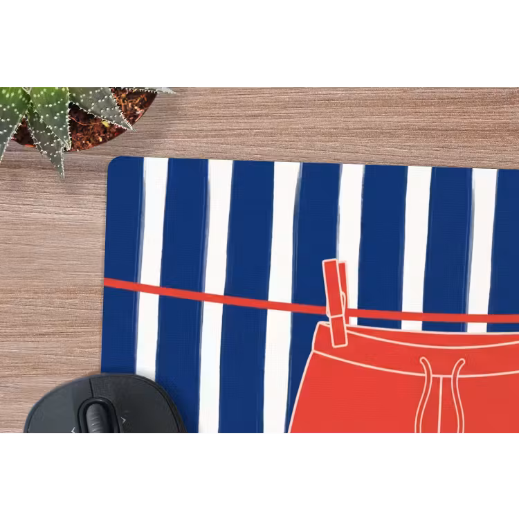 Shorts - Waslijn - Zomer - Illustratie - Rood muismat rubber klein -closeup