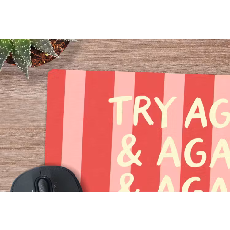 Strepen - Rood - Try again muismat rubber klein -closeup