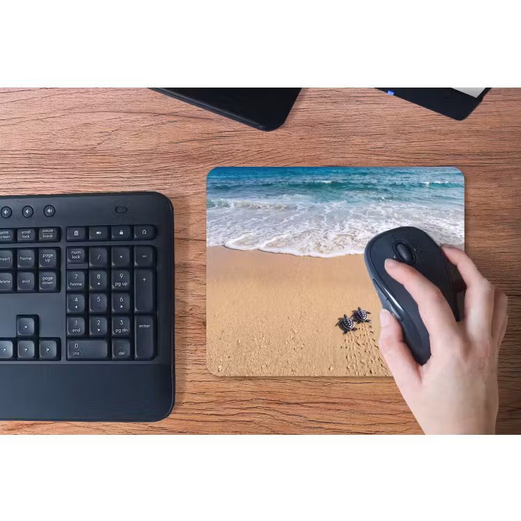 Schildpad - Jong - Strand - Oceaan - Blauw muismat rubber klein -toetsenbord