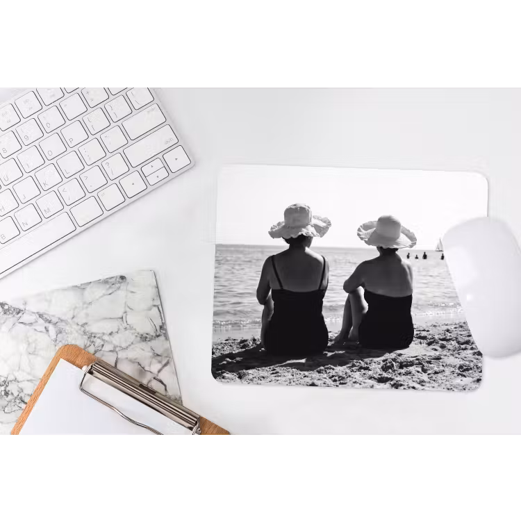 Vrouwen - Zonnehoed - Strand - Zwart - Wit muismat rubber klein -witbureau