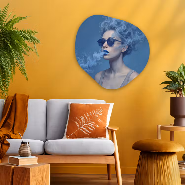 Portret - Zonnebril - Rook - Abstract - Blauw Wandcirkel Organisch Aluminium middel -sfeer4