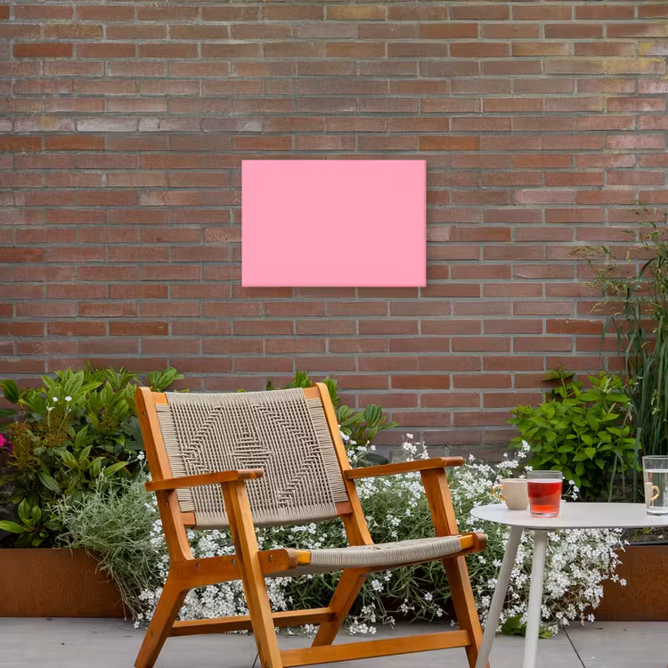Bubblegum - Pink - Roze Tuinposter op houten frame 2 cm dik klein 845 -sfeer3