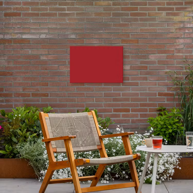 Burgundy - Wine - Rood Tuinposter op houten frame 2 cm dik klein 845 -sfeer3