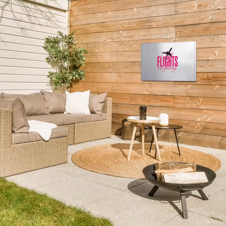 Catch flights not feelings - Vliegtuig - Roze Tuinposter op houten frame 2 cm dik klein -sfeer2