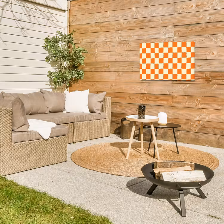 Schaak - Patroon - Oranje Tuinposter op houten frame 2 cm dik klein 845 -sfeer2
