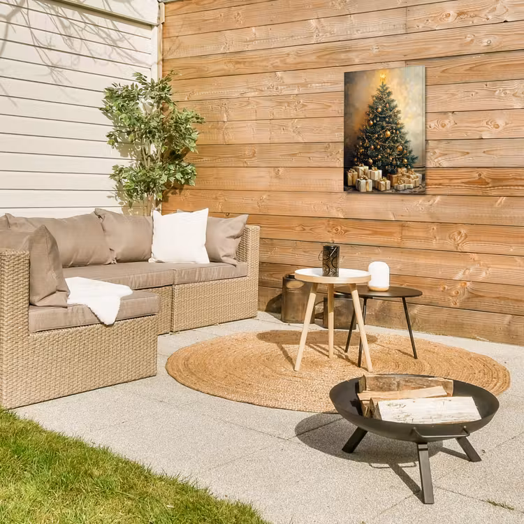 Kerstboom - Cadeaus - Goud Tuinposter op houten frame 2 cm dik klein -sfeer2