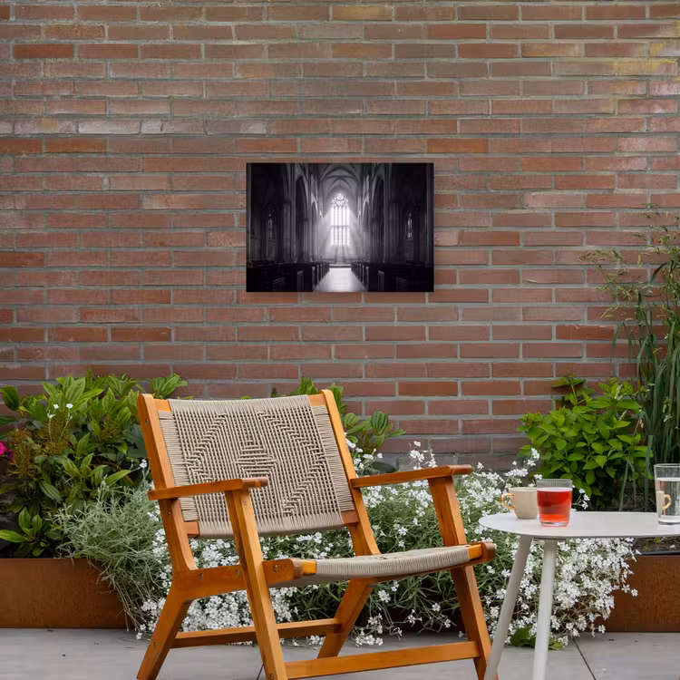 Kerk - Interieur - Lichtstralen - Architectuur - Klassiek Tuinposter op houten frame 2 cm dik klein -sfeer3