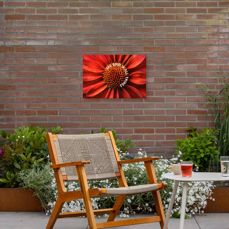 Close up - Bloem - Quote - Rood Tuinposter op houten frame 2 cm dik klein -sfeer3