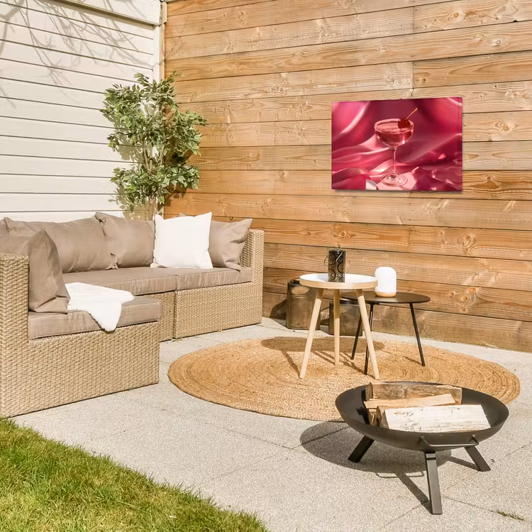 Cocktail - Pink - Luxe Tuinposter op houten frame 2 cm dik klein -sfeer2