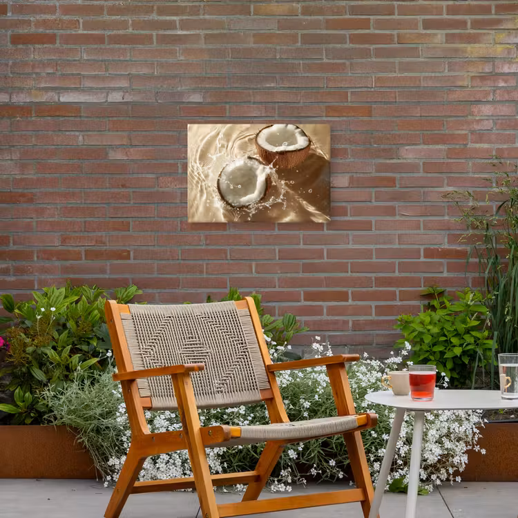 Kokosnoot - Water - Beige - Spetters Tuinposter op houten frame 2 cm dik klein -sfeer3