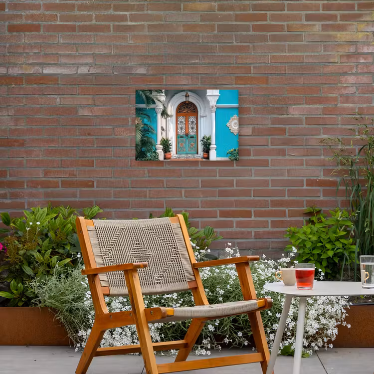 Zuilen - Sierlijke - Deur - Blauw Tuinposter op houten frame 2 cm dik klein -sfeer3