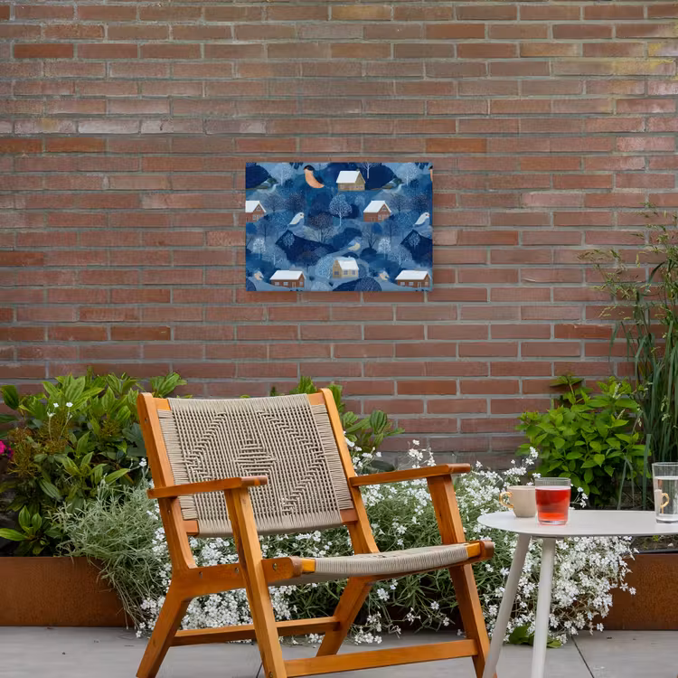 Huisjes - Vogels - Sneeuw - Winter - Blauw Tuinposter op houten frame 2 cm dik klein 845 -sfeer3