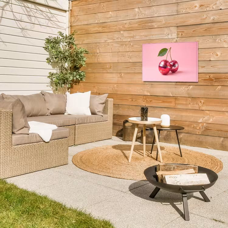 Disco - Kersen - Roze Tuinposter op houten frame 2 cm dik klein -sfeer2