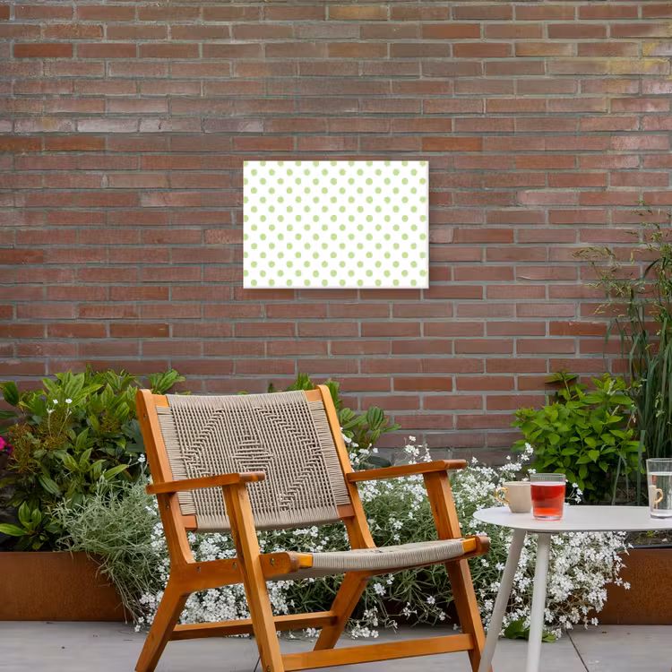Dots - Klassiek - Groen Tuinposter op houten frame 2 cm dik klein 845 -sfeer3