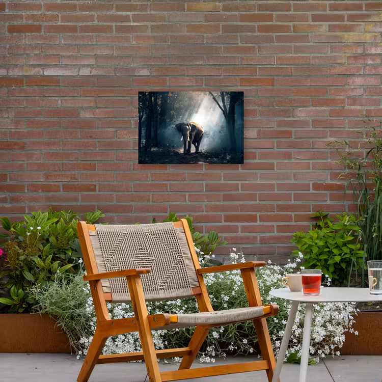 Olifant - Dieren - Licht - Bos - Natuur - Wilde dieren Tuinposter op houten frame 2 cm dik klein -sfeer3