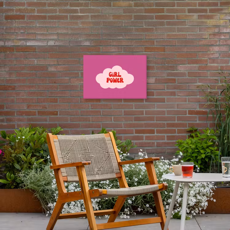 Girl power - Wolk - Roze Tuinposter op houten frame 2 cm dik klein -sfeer3