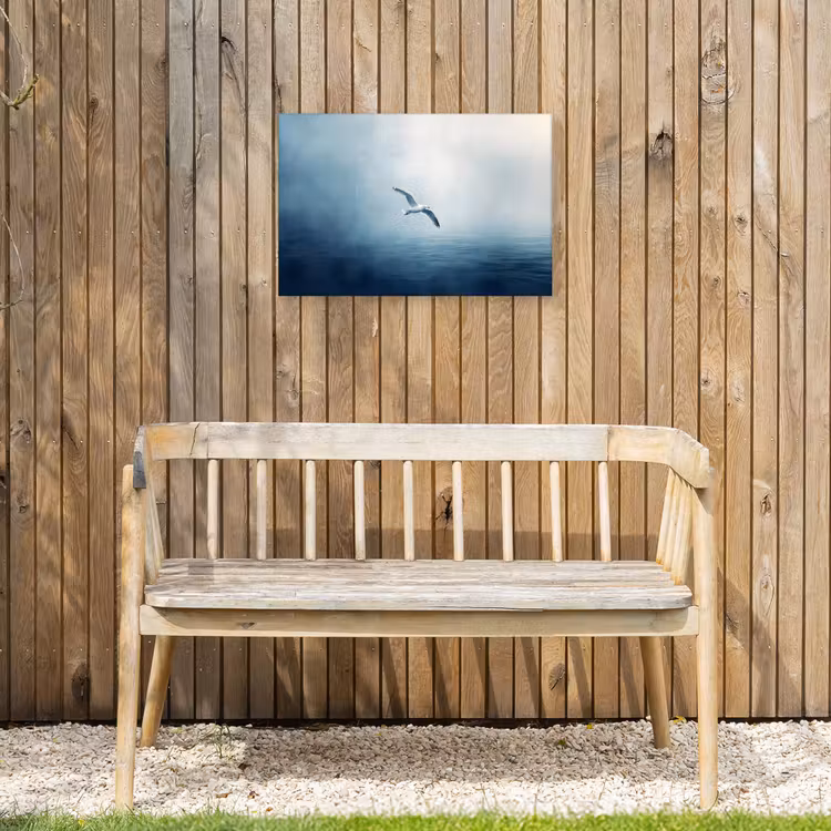 Meeuw - Wit - Zee - Mistig Tuinposter op houten frame 2 cm dik klein -sfeer4