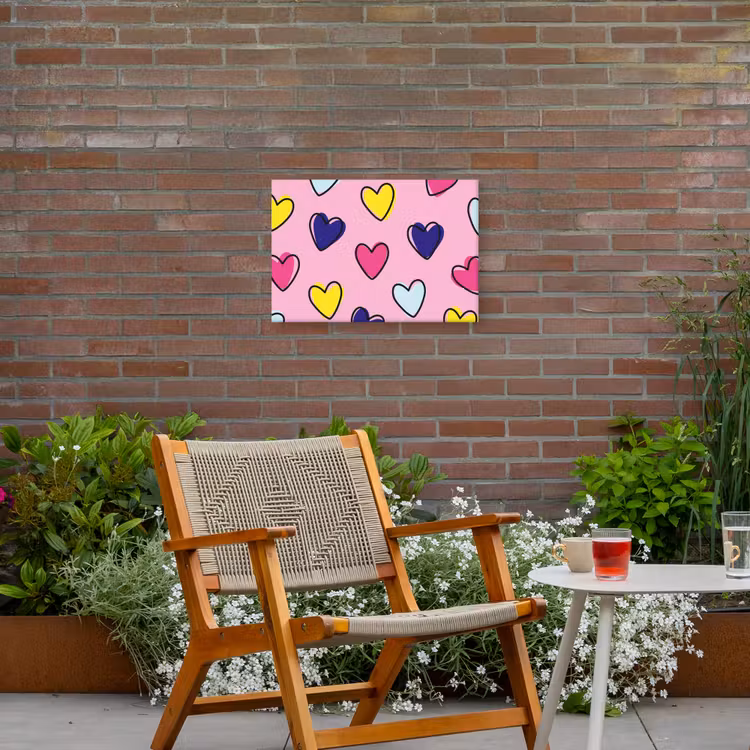 Hartjes - Valentijn - Patroon - Kleurrijk Tuinposter op houten frame 2 cm dik klein -sfeer3