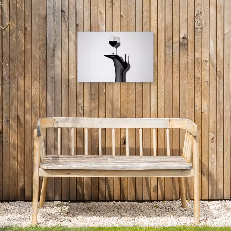 Hak - Wijn - Minimalistisch - Zwart Tuinposter op houten frame 2 cm dik klein -sfeer4