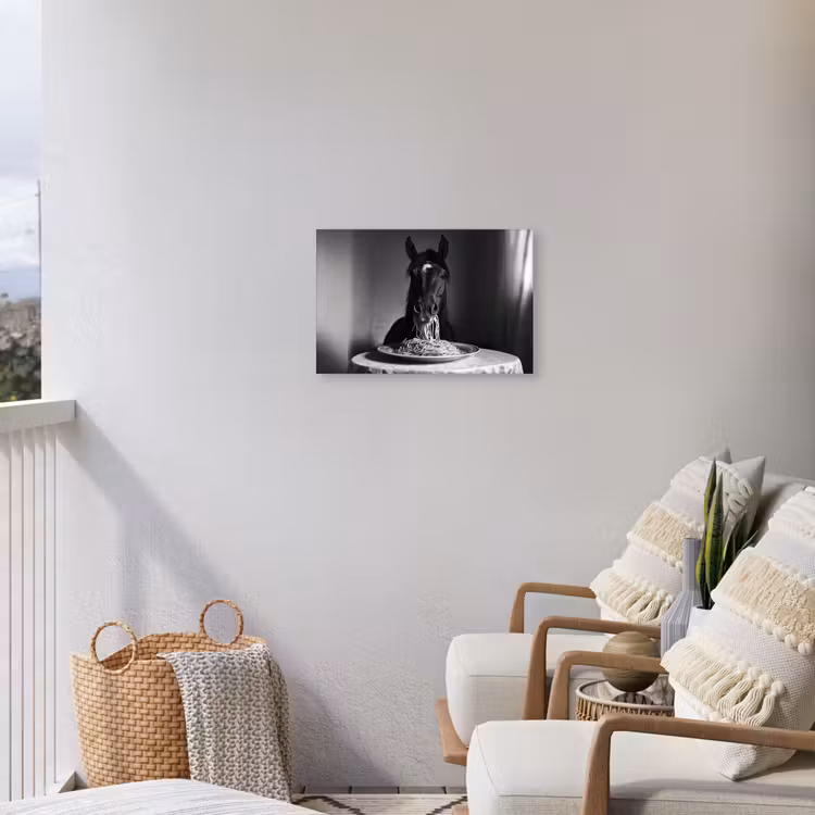 Paard - Bord - Pasta - Tafelkleed - Zwart Wit - Dieren Tuinposter op houten frame 2 cm dik klein -sfeer1