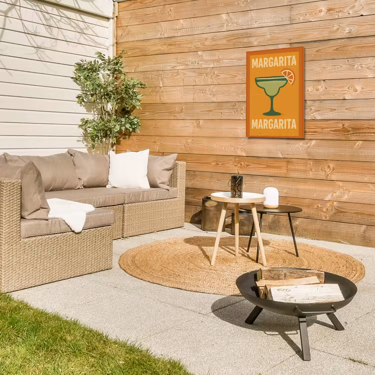 Illustratie - Margarita - Sinaasappelschijf - Oranje Tuinposter op houten frame 2 cm dik klein -sfeer2
