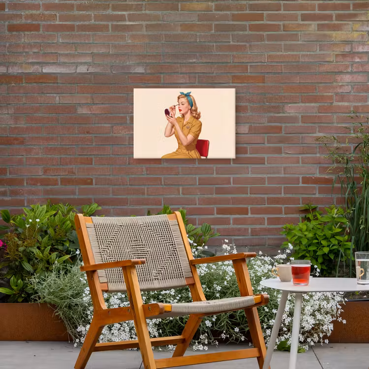 Illustratie - Mascara - Vrouw - Geel Tuinposter op houten frame 2 cm dik klein -sfeer3