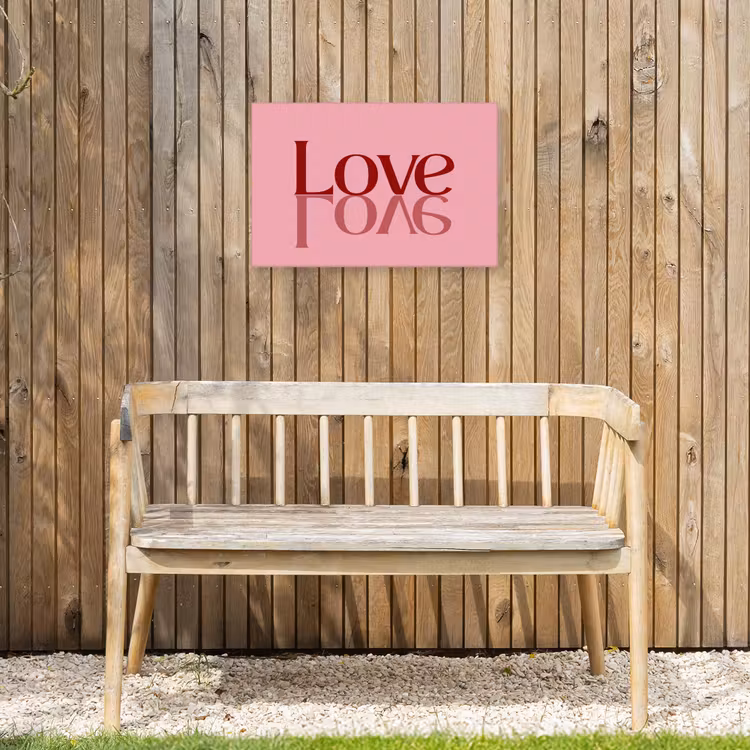 Love - Roze - Spiegeling Tuinposter op houten frame 2 cm dik klein -sfeer4