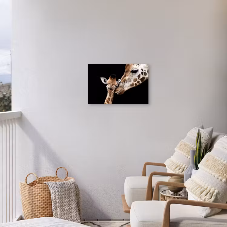 Moederlijke tederheid bij giraffen Tuinposter op houten frame 2 cm dik klein -sfeer1