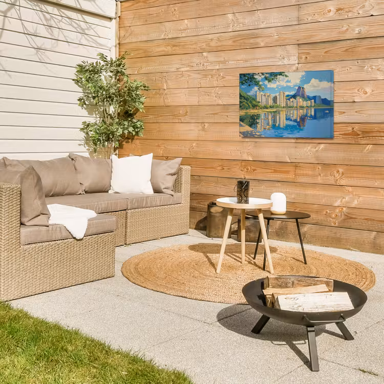 Berg - Skyline - Strand - Water Tuinposter op houten frame 2 cm dik klein -sfeer2
