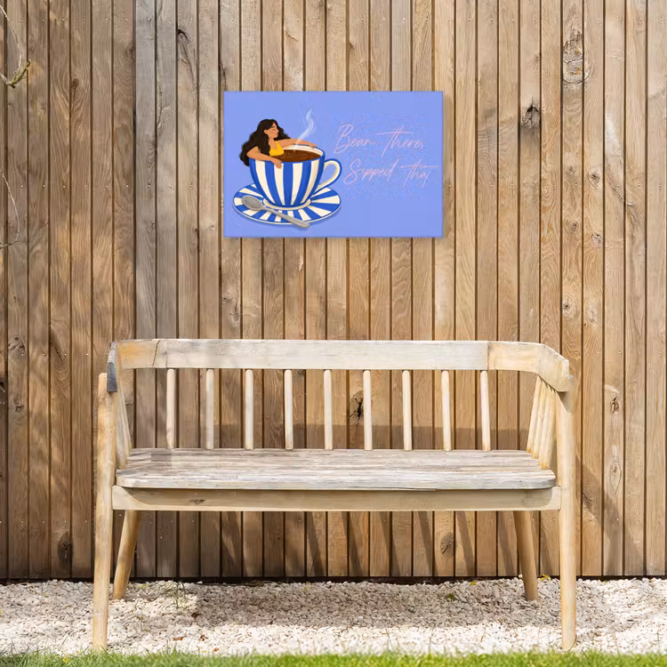 Mok - Koffie - Vrouw - Paars Tuinposter op houten frame 2 cm dik klein -sfeer4