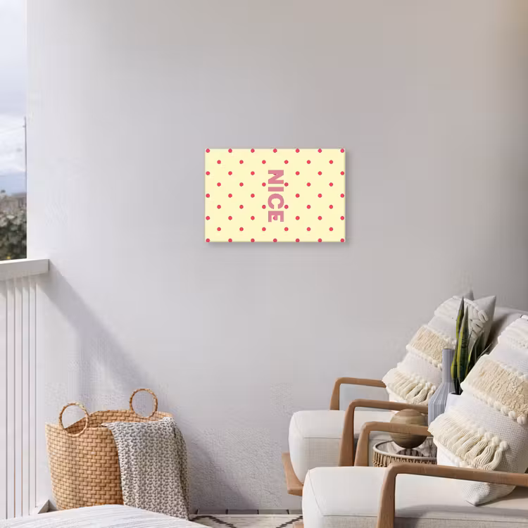 Nice - Stippen - Roze - Geel Tuinposter op houten frame 2 cm dik klein -sfeer1