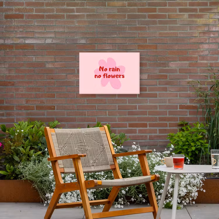 No rain no flowers - Bloem - Roze Tuinposter op houten frame 2 cm dik klein -sfeer3