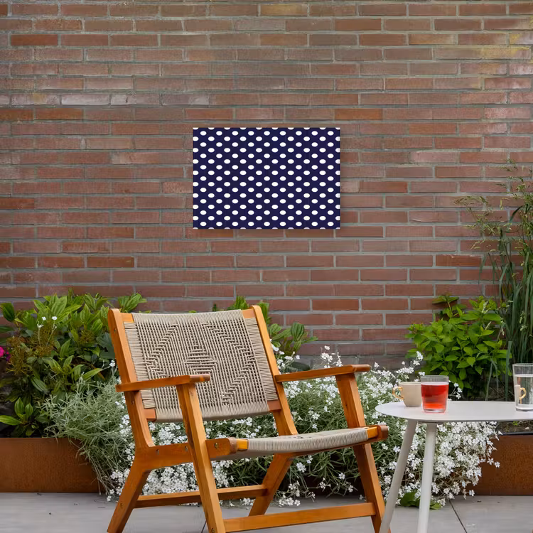 Oceaan - Stippen - Blauw - Wit Tuinposter op houten frame 2 cm dik klein 845 -sfeer3