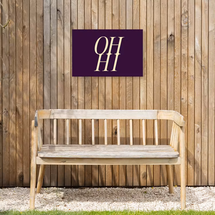 Oh hi - Paars - Minimalistisch Tuinposter op houten frame 2 cm dik klein -sfeer4