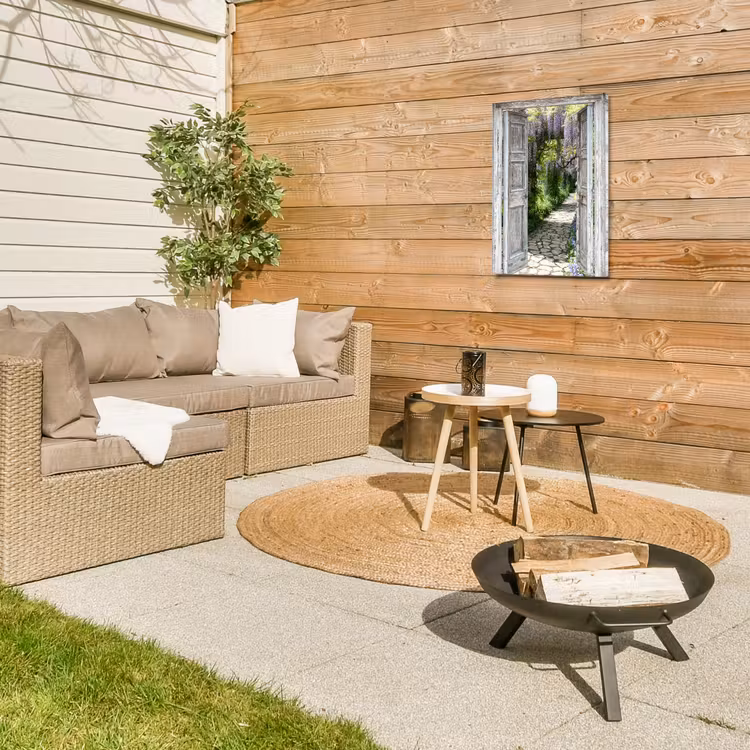 Oude deuren naar een tuinpad Tuinposter op houten frame 2 cm dik klein -sfeer2