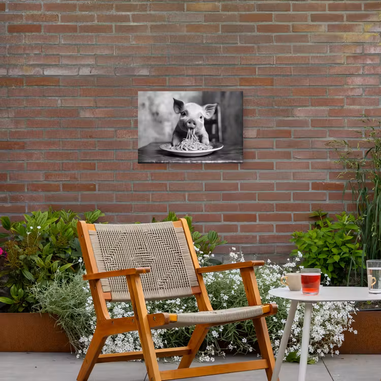 Varken - Schattig - Spaghetti - Zwart wit - Dier Tuinposter op houten frame 2 cm dik klein -sfeer3