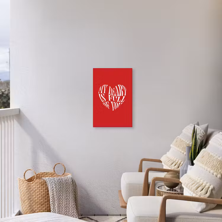 Rood - Hart- Tekst - Valentijn Tuinposter op houten frame 2 cm dik klein -sfeer1