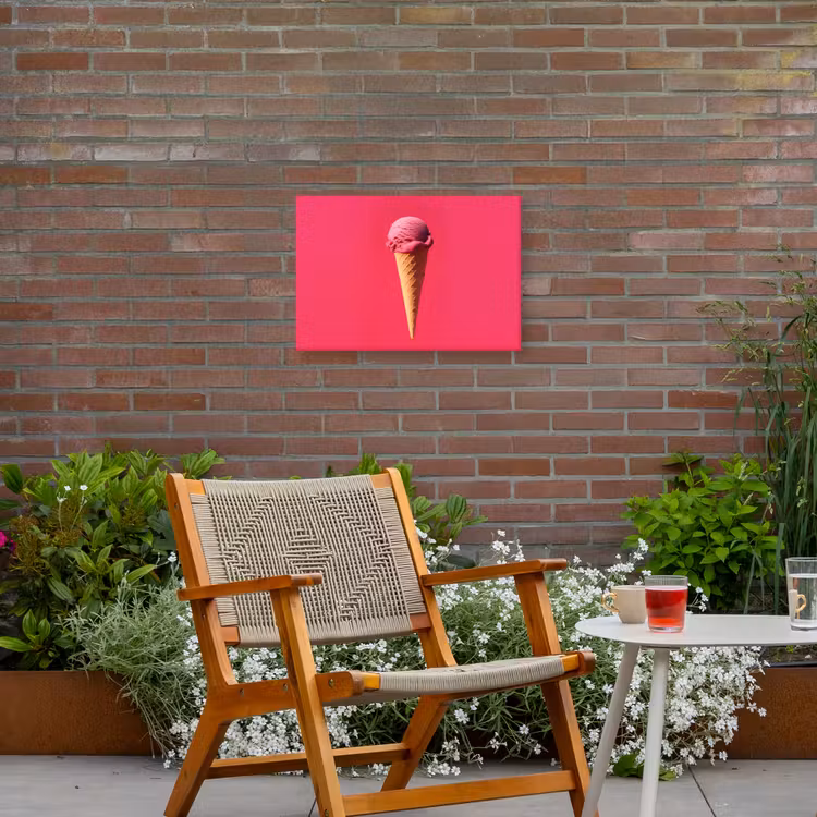Schepijs - Roze - Hoorntje Tuinposter op houten frame 2 cm dik klein -sfeer3