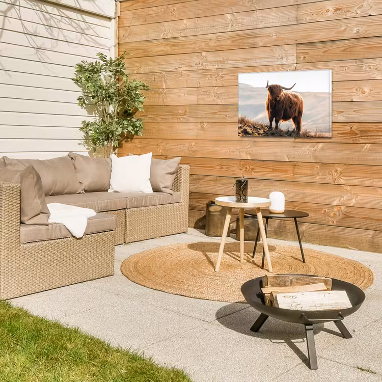 Schotse hooglander - Dieren - Landelijk - Landschap - Koe - Natuur Tuinposter op houten frame 2 cm dik klein -sfeer2