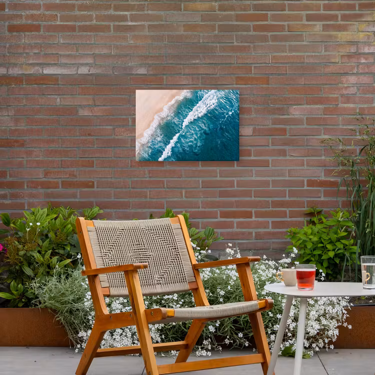 Zee - Strand - Golven - Natuur - Blauw Tuinposter op houten frame 2 cm dik klein -sfeer3