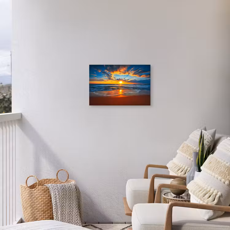 Zee - Zonsondergang - Strand - Wolken - Oranje Tuinposter op houten frame 2 cm dik klein -sfeer1