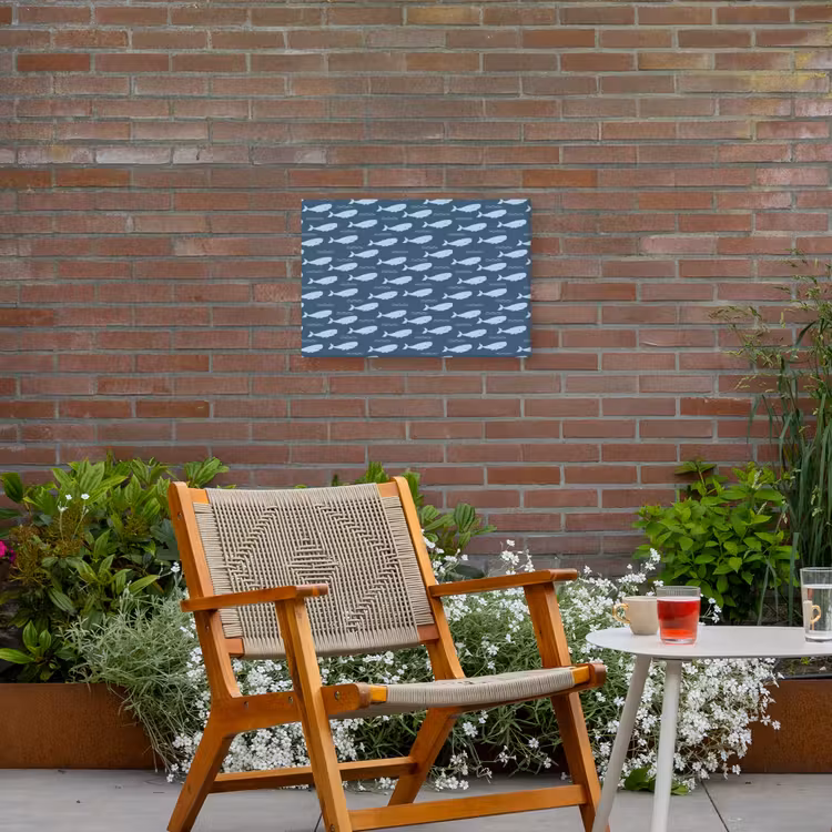 Klein - Oceaan - Golven - Blauw Tuinposter op houten frame 2 cm dik klein 845 -sfeer3