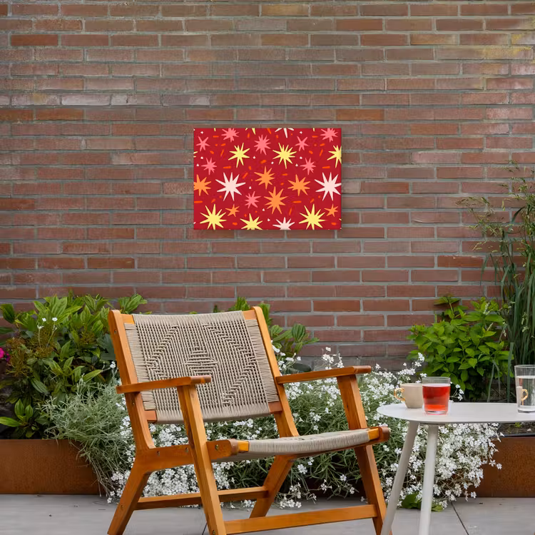Sterren - Speels - Rood Tuinposter op houten frame 2 cm dik klein 845 -sfeer3