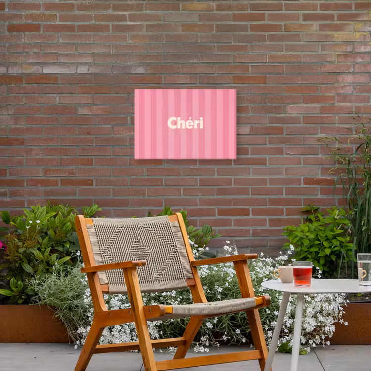 Gestreept - Roze - Chéri Tuinposter op houten frame 2 cm dik klein -sfeer3