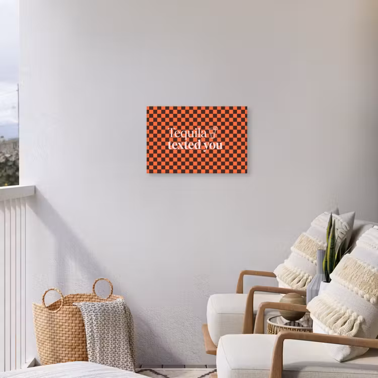 Tequila texted you - Glas - Vierkanten - Oranje Tuinposter op houten frame 2 cm dik klein -sfeer1