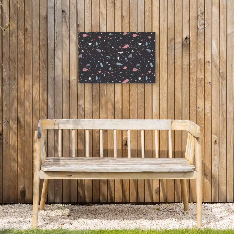 Terrazzo - Patroon - Zwart - Zacht Tuinposter op houten frame 2 cm dik klein 845 -sfeer4