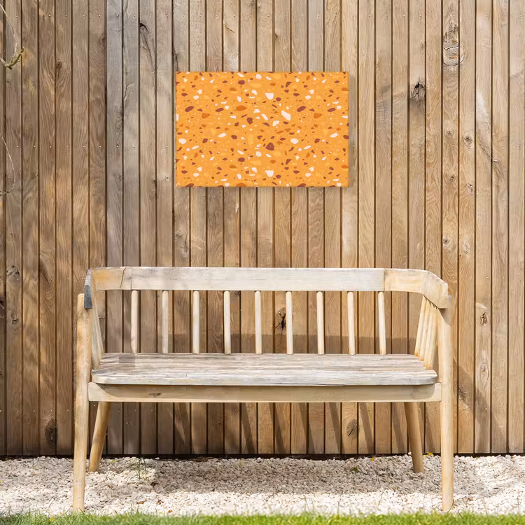 Terrazzo - Patroon - Okergeel Tuinposter op houten frame 2 cm dik klein 845 -sfeer4