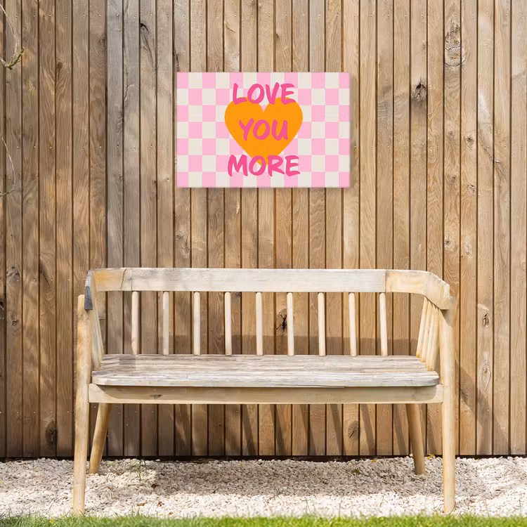 Valentijn - Love - Roze - Oranje Tuinposter op houten frame 2 cm dik klein -sfeer4