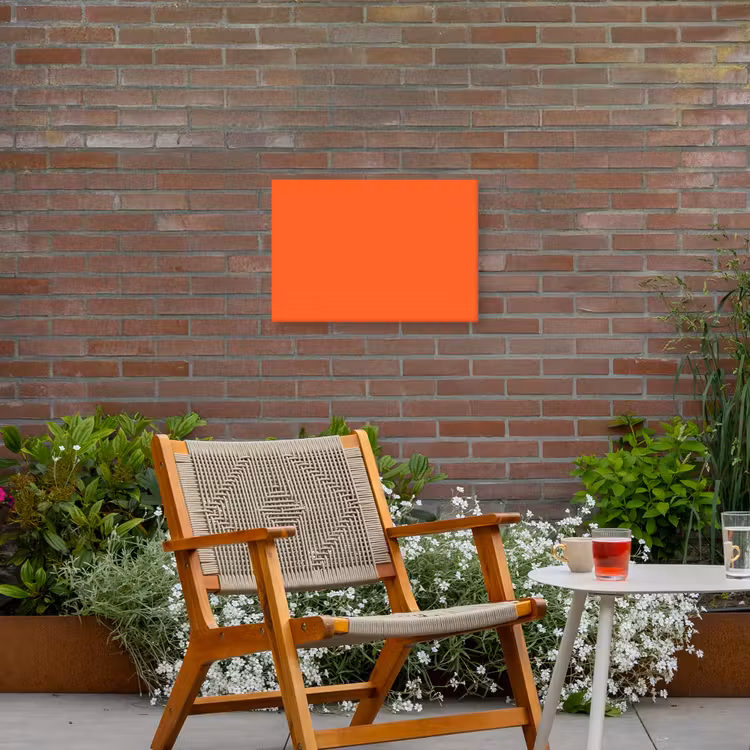 Vivid - Amber - Oranje Tuinposter op houten frame 2 cm dik klein 845 -sfeer3