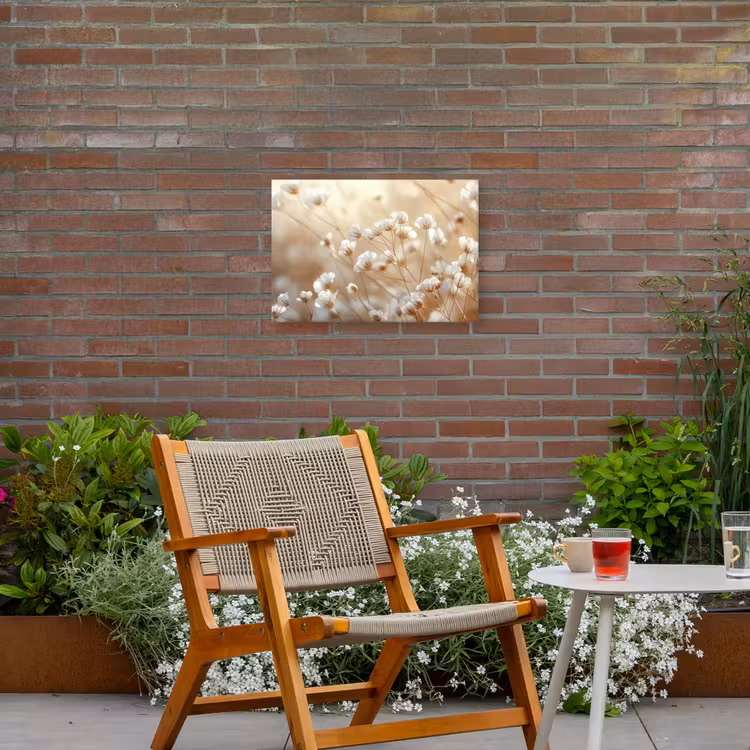 Wilde - Bloemen - Wit Tuinposter op houten frame 2 cm dik klein -sfeer3